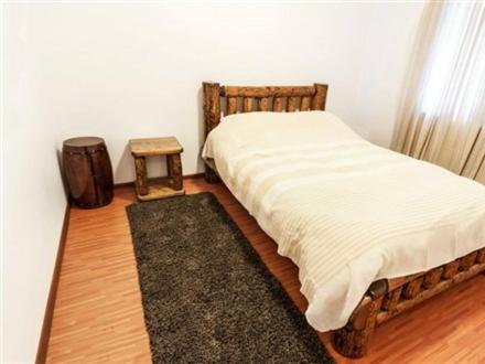 Cazarma Cavalerilor Bed and Breakfast Cîmpulung Exterior foto